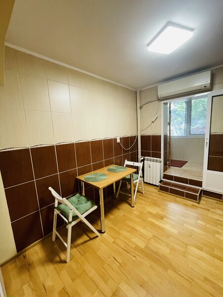 Piata Sudului, Berceni